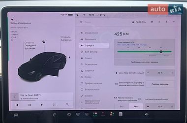 Седан Tesla Model 3 2018 в Киеве