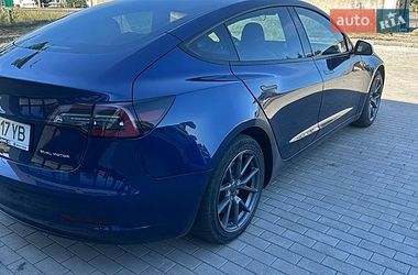 Седан Tesla Model 3 2022 в Ратным