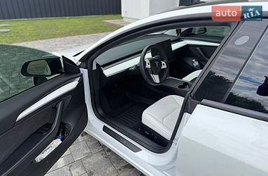 Седан Tesla Model 3 2021 в Яворові