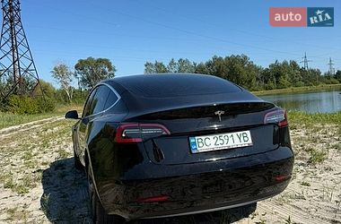 Седан Tesla Model 3 2020 в Кам'янці-Бузькій