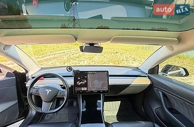 Седан Tesla Model 3 2020 в Кам'янці-Бузькій