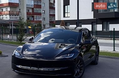 Седан Tesla Model 3 2025 в Долині фото 5 Седан Tesla Model 3 2025 в Долині
