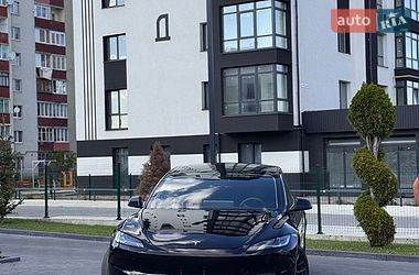 Седан Tesla Model 3 2025 в Долині фото 19 Седан Tesla Model 3 2025 в Долині