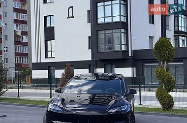 Седан Tesla Model 3 2025 в Долині фото 20 Седан Tesla Model 3 2025 в Долині