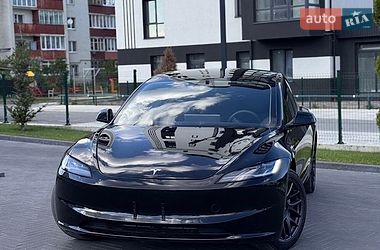 Седан Tesla Model 3 2025 в Долині фото 22 Седан Tesla Model 3 2025 в Долині