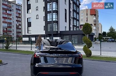 Седан Tesla Model 3 2025 в Долині фото 26 Седан Tesla Model 3 2025 в Долині