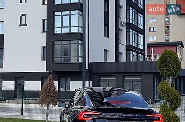 Седан Tesla Model 3 2025 в Долині фото 30 Седан Tesla Model 3 2025 в Долині