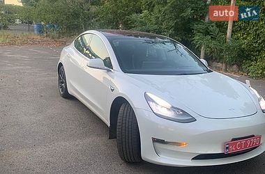 Седан Tesla Model 3 2018 в Миколаєві