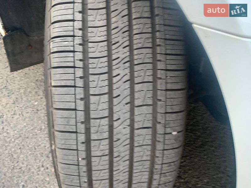 Седан Tesla Model 3 2018 в Николаеве