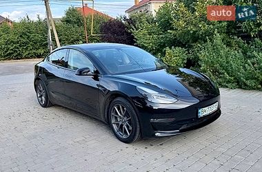 Седан Tesla Model 3 2022 в Одесі