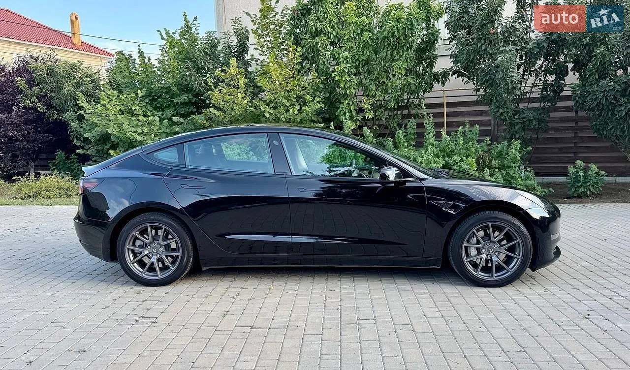 2022 Tesla Model 3 - мініатюра 7