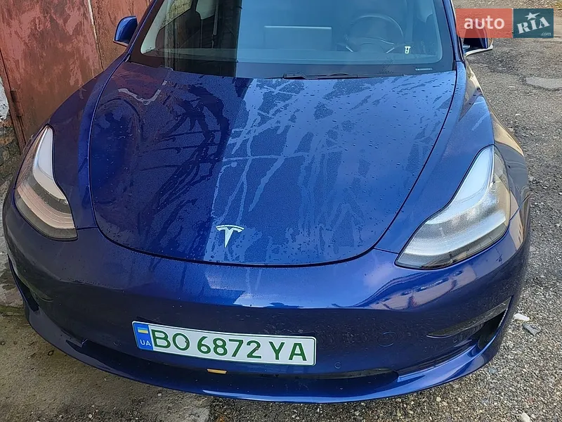 Tesla Model 3 2018