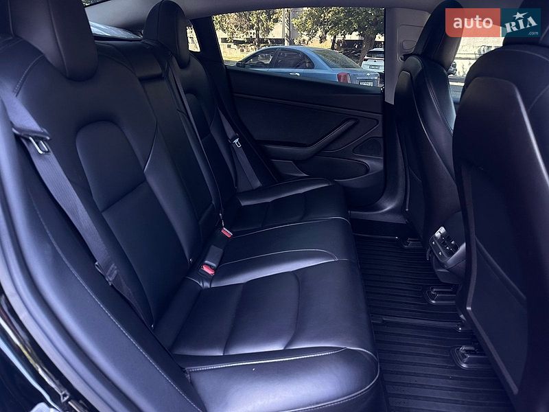 Седан Tesla Model 3 2019 в Николаеве фото 24 Седан Tesla Model 3 2019 в Николаеве