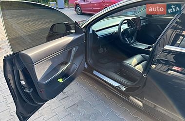Седан Tesla Model 3 2019 в Вышгороде