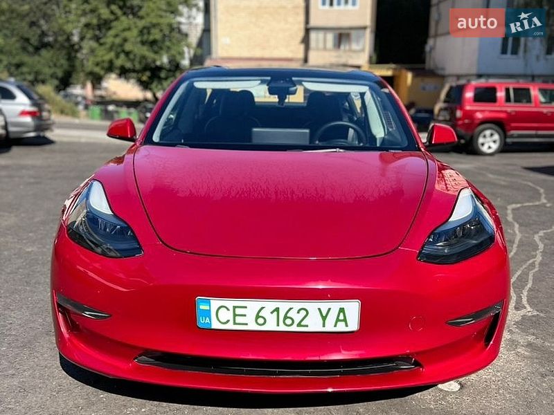 Tesla Model 3 2022