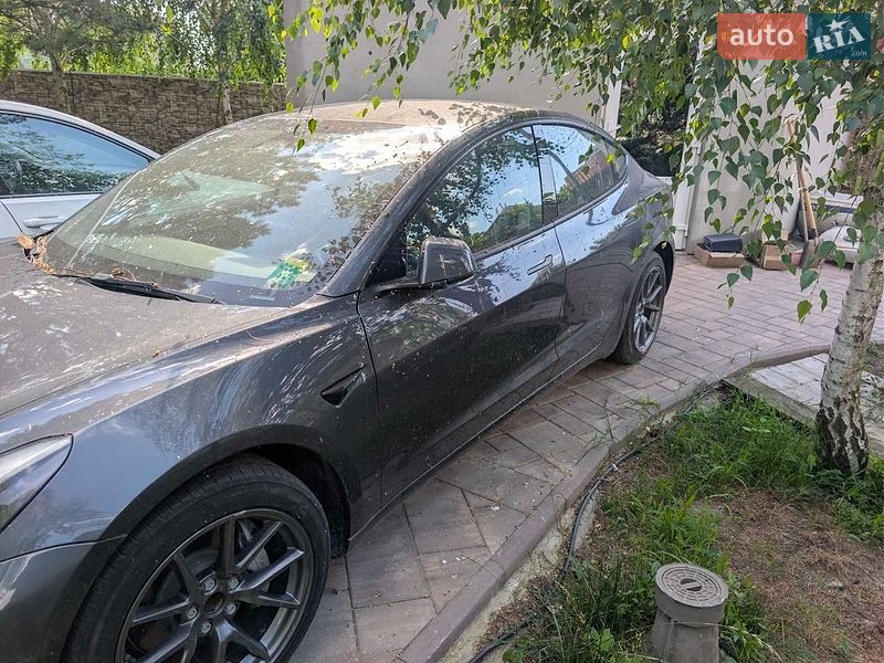 Седан Tesla Model 3 2022 в Одессе