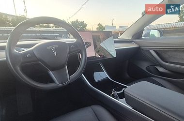 Седан Tesla Model 3 2018 в Каменском