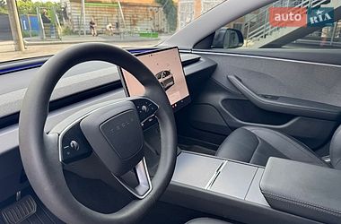 Седан Tesla Model 3 2024 в Фастове