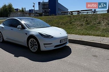 tesla model-3 2020 в Вінниця від професійного продавця Сергей