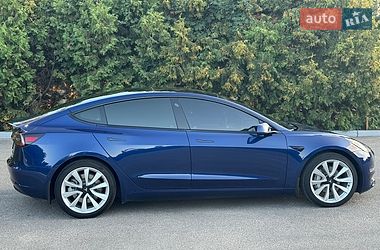 Седан Tesla Model 3 2022 в Кропивницькому