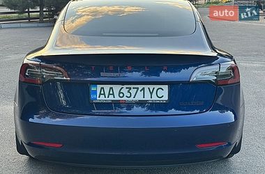 Седан Tesla Model 3 2022 в Кропивницькому