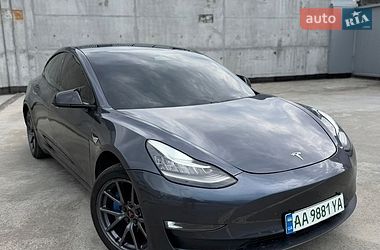 tesla model-3 2019 в Київ від професійного продавця Дмитро