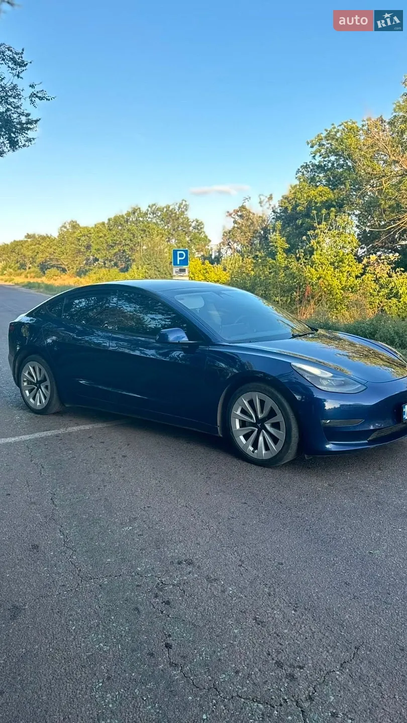2021 Tesla Model 3 - фото 1