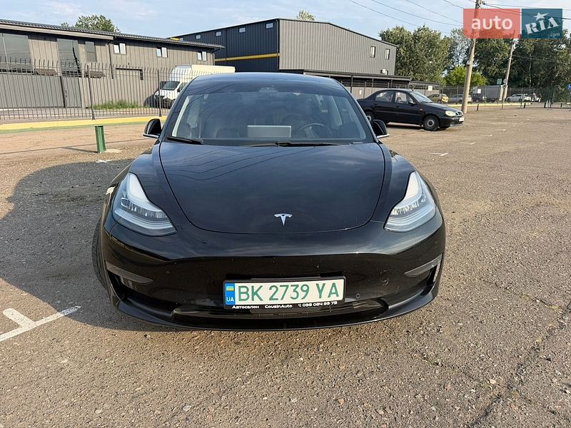 Седан Tesla Model 3 2018 в Києві фото 10 Седан Tesla Model 3 2018 в Києві