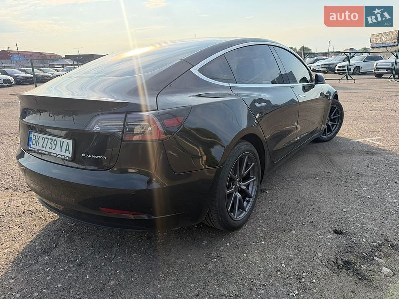 Седан Tesla Model 3 2018 в Києві фото 11 Седан Tesla Model 3 2018 в Києві