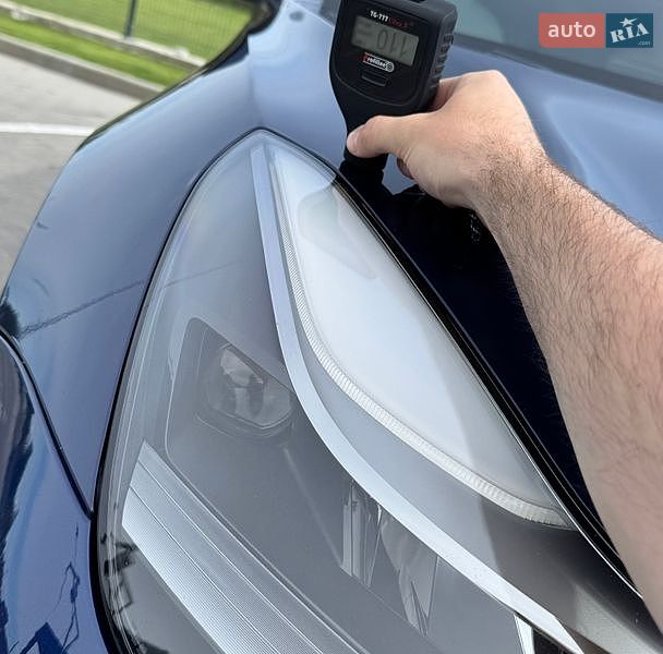 Седан Tesla Model 3 2022 в Вінниці