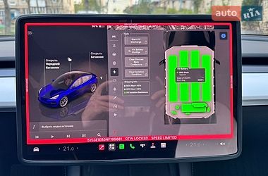 Седан Tesla Model 3 2022 в Вінниці