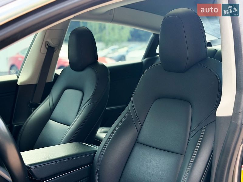 Седан Tesla Model 3 2018 в Києві фото 13 Седан Tesla Model 3 2018 в Києві