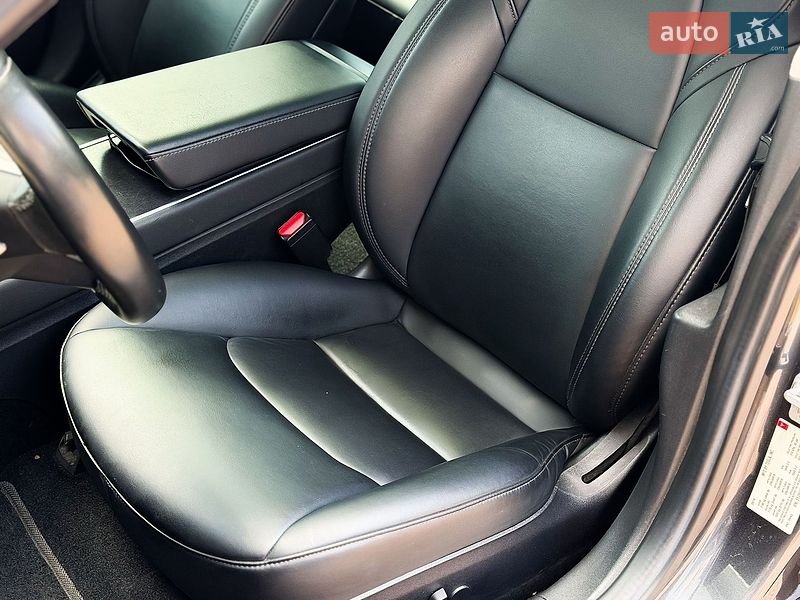 Седан Tesla Model 3 2018 в Києві фото 12 Седан Tesla Model 3 2018 в Києві