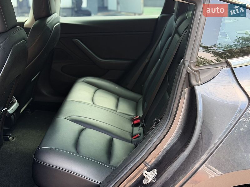 Седан Tesla Model 3 2018 в Києві фото 15 Седан Tesla Model 3 2018 в Києві