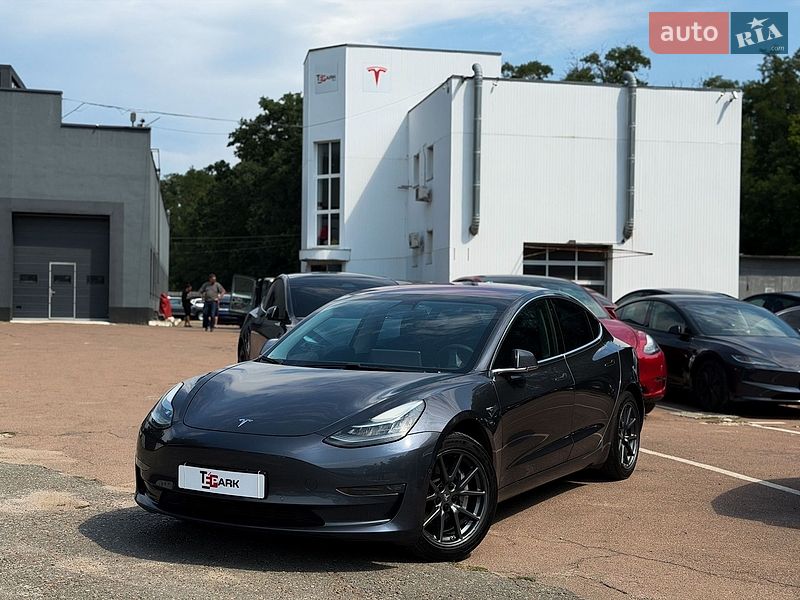 Седан Tesla Model 3 2018 в Києві фото 2 Седан Tesla Model 3 2018 в Києві
