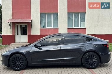 Седан Tesla Model 3 2025 в Дубні фото 6 Седан Tesla Model 3 2025 в Дубні