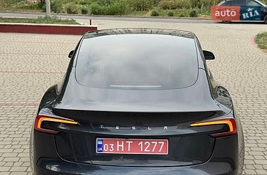 Седан Tesla Model 3 2025 в Дубні фото 20 Седан Tesla Model 3 2025 в Дубні