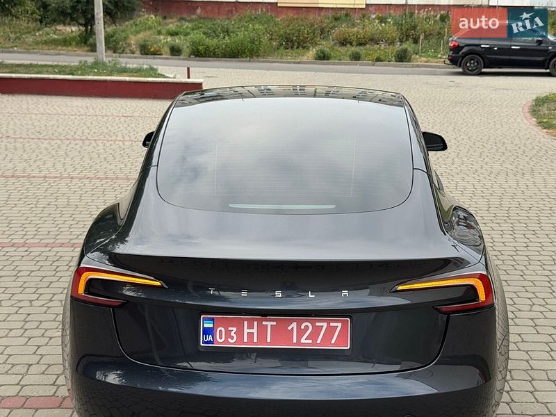 Седан Tesla Model 3 2025 в Дубні фото 20 Седан Tesla Model 3 2025 в Дубні