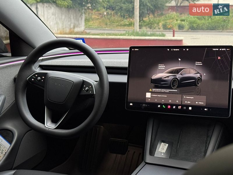 Седан Tesla Model 3 2025 в Дубні фото 30 Седан Tesla Model 3 2025 в Дубні