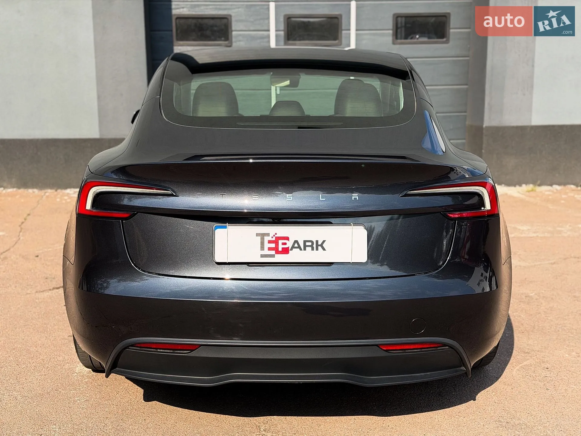 2024 Tesla Model 3 - мініатюра 8