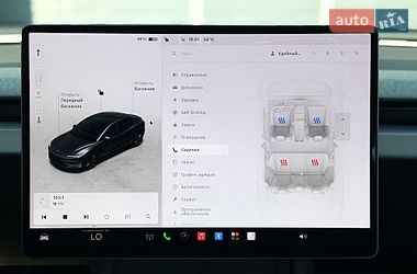 Седан Tesla Model 3 2024 в Киеве