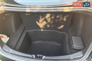 Седан Tesla Model 3 2020 в Дніпрі
