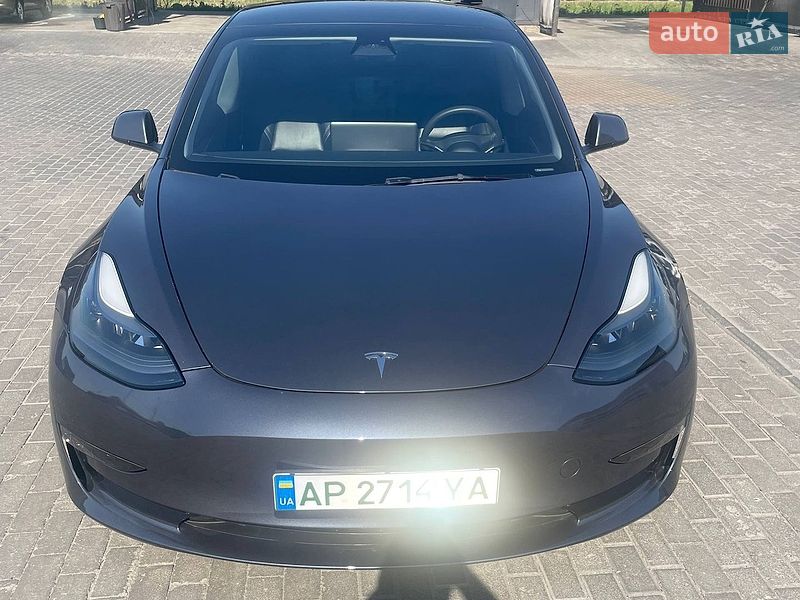 Седан Tesla Model 3 2023 в Запорожье