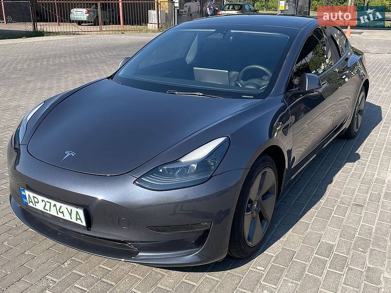 Седан Tesla Model 3 2023 в Запорожье