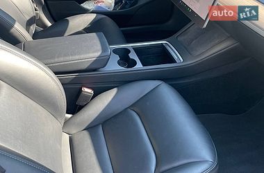 Седан Tesla Model 3 2023 в Запорожье
