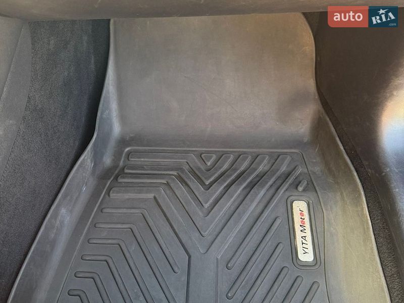Седан Tesla Model 3 2019 в Харькове