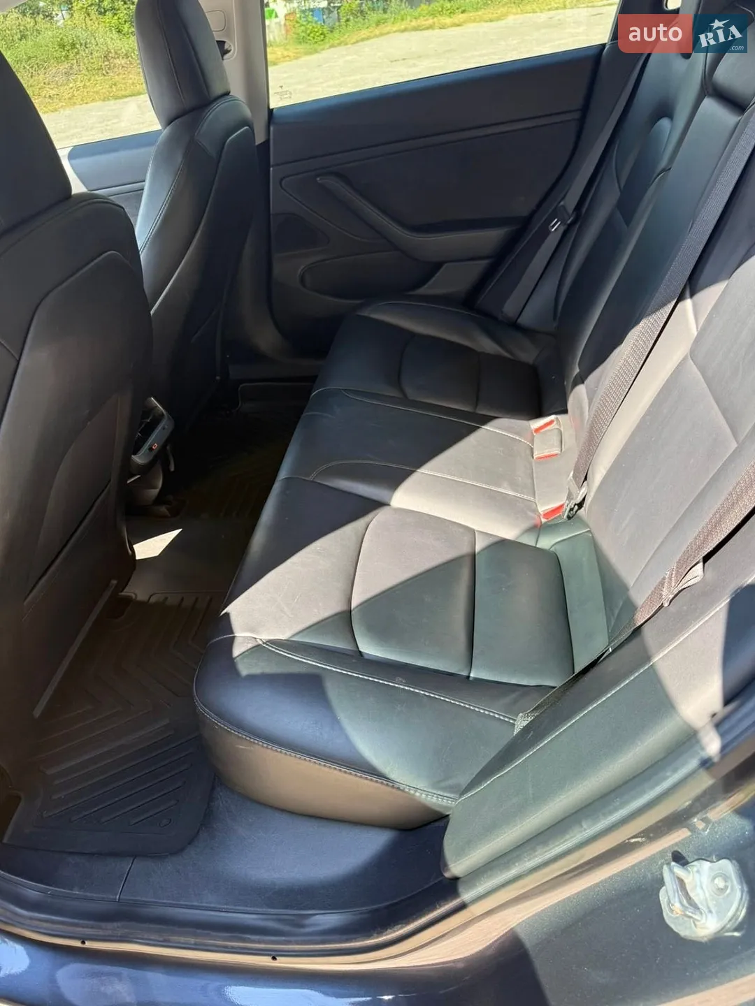 2019 Tesla Model 3 - мініатюра 16