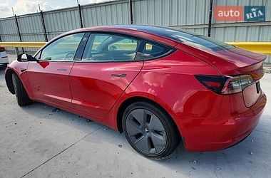 Седан Tesla Model 3 2021 в Івано-Франківську