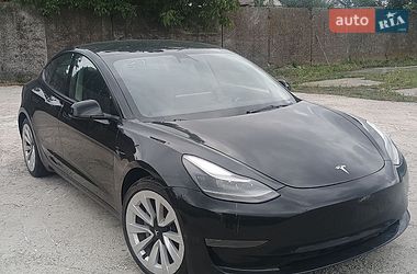 Седан Tesla Model 3 2023 в Хмельницькому