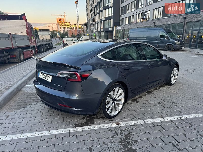 Седан Tesla Model 3 2020 в Хмельницькому